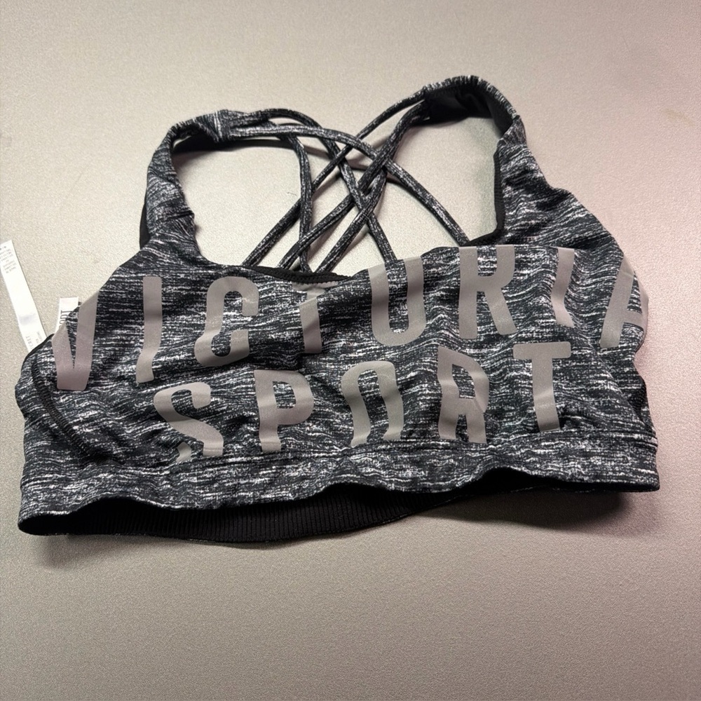 PINK Victoria's Secret Ultimate Sports Bra Straps Charcoal Reflective sizeMedium